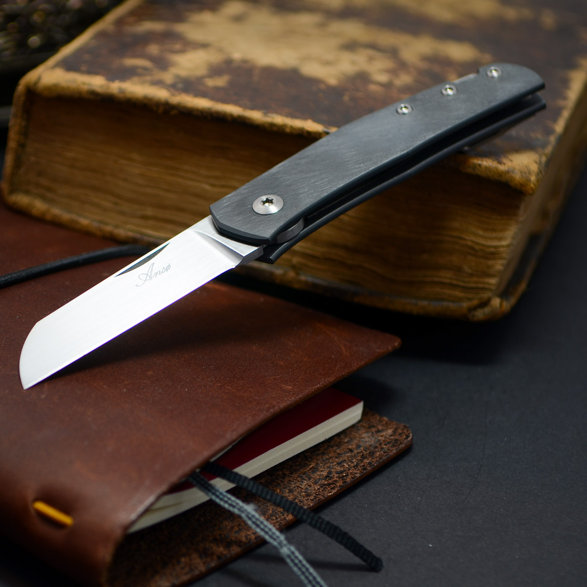 Combat-Beads-1uATrC7F1wlTqZ