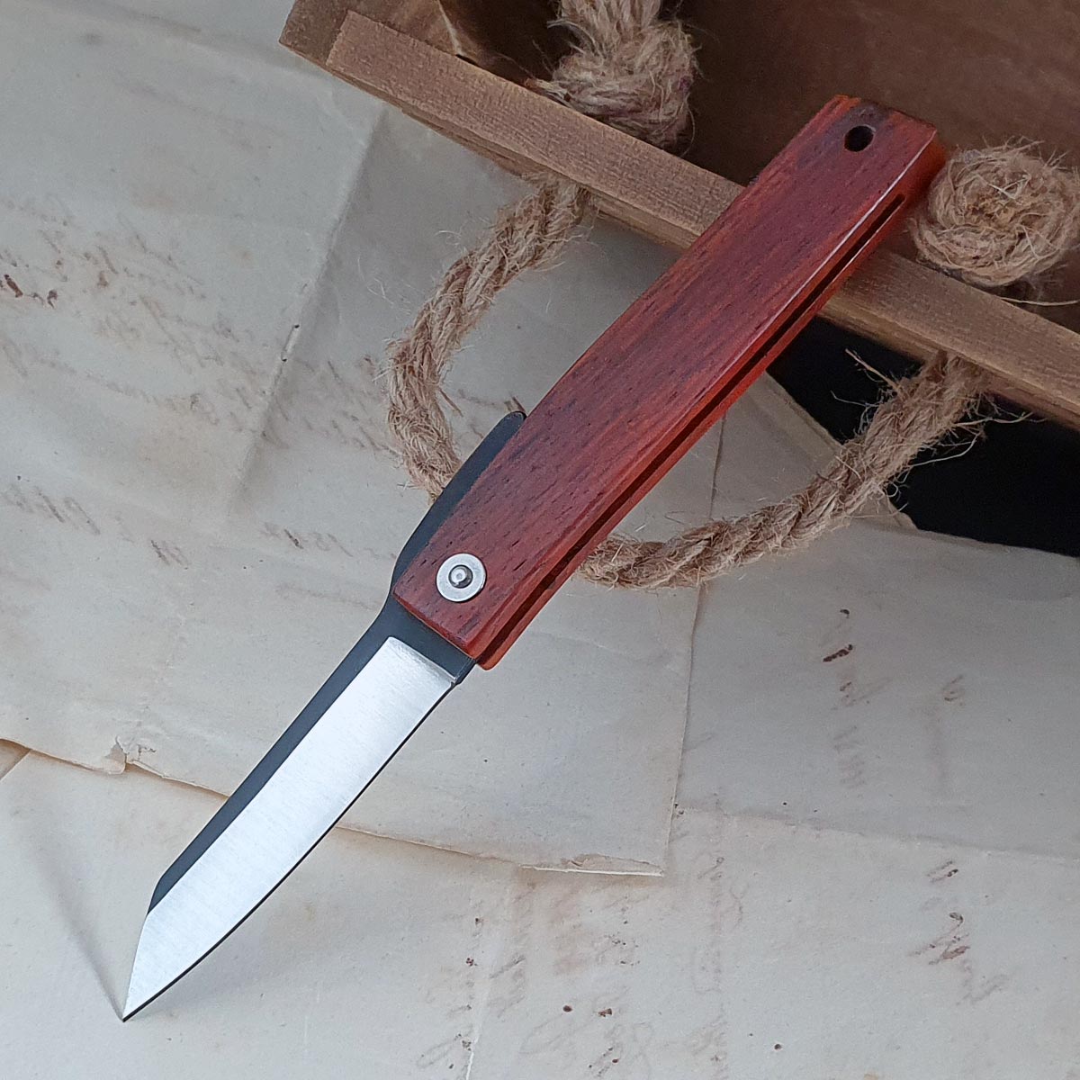 Higonokami Mokuzai Holz