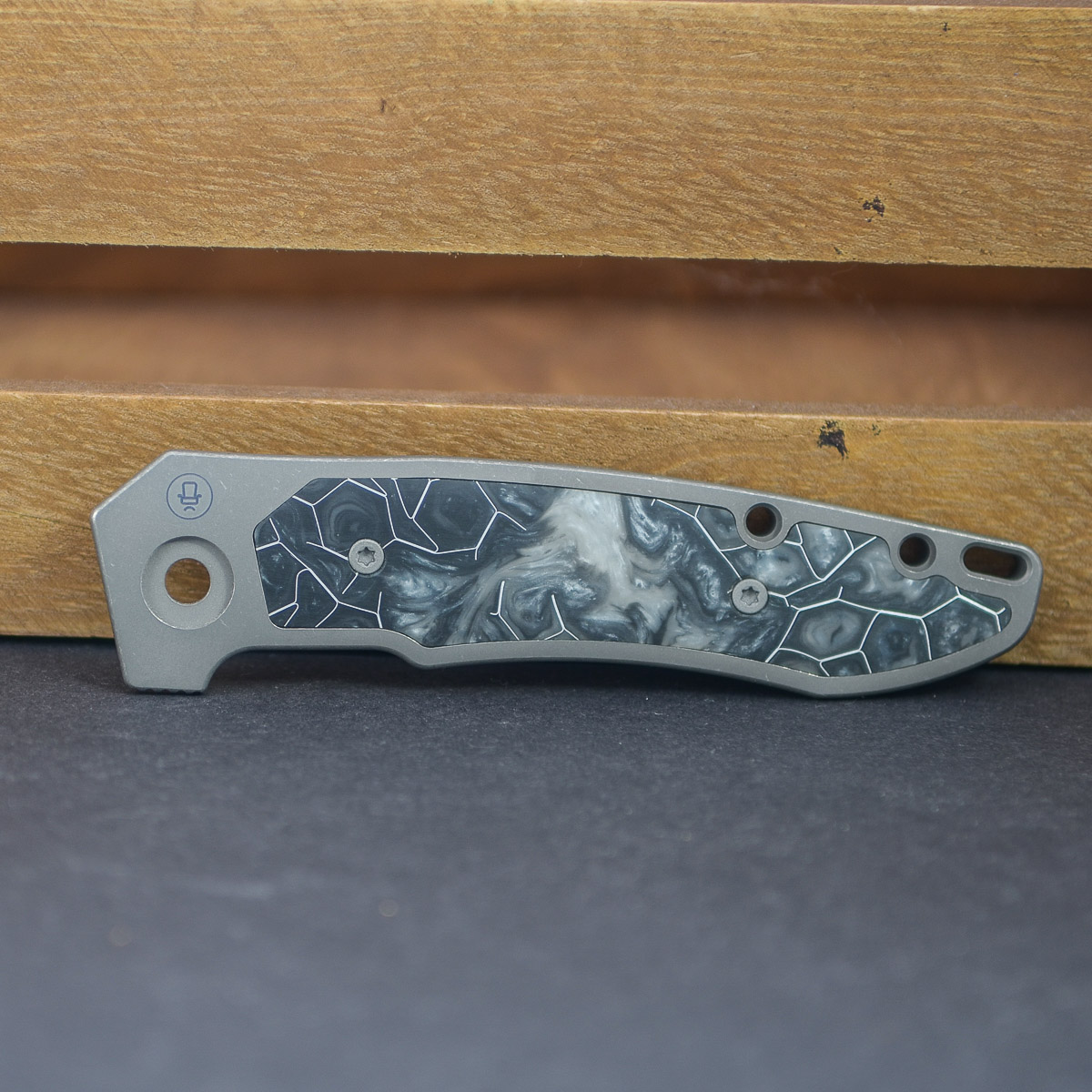 Stahlwerk Cult Griffschale KnifeLounge Exclusive Stahlwerk Cult Griffschale KnifeLounge Exclusive