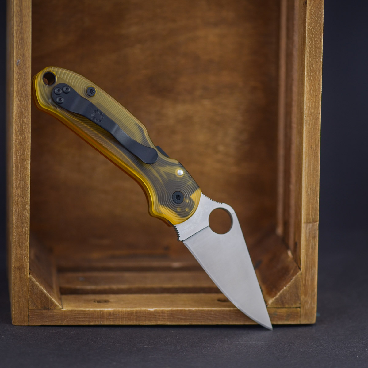 Spyderco Para 3 Magnacut X RGT Ultem Contoured Ripple – Bild 3