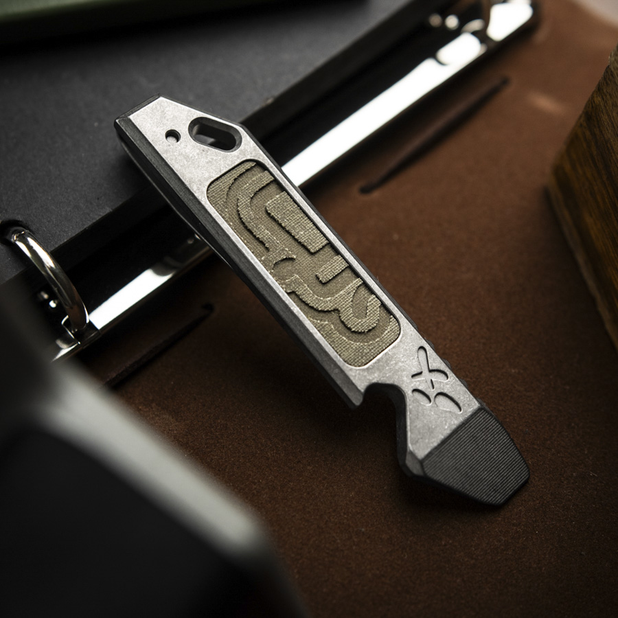 OEG EDC Good Luck Prybar KnifeLounge Exclusive OEG EDC Good Luck Prybar KnifeLounge Exclusive