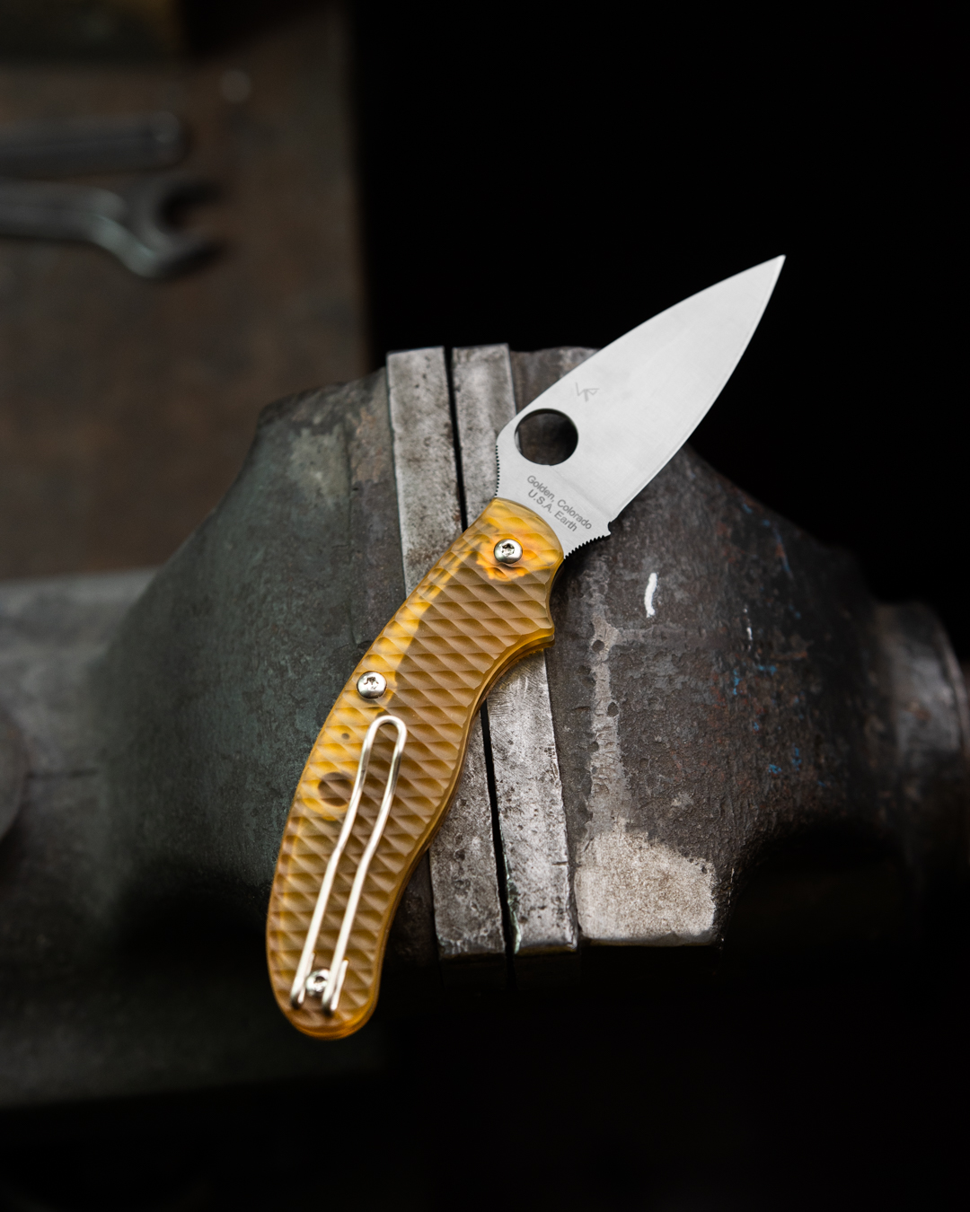Cross Cut Ultem Schalen für UK Pen Knife – Bild 1