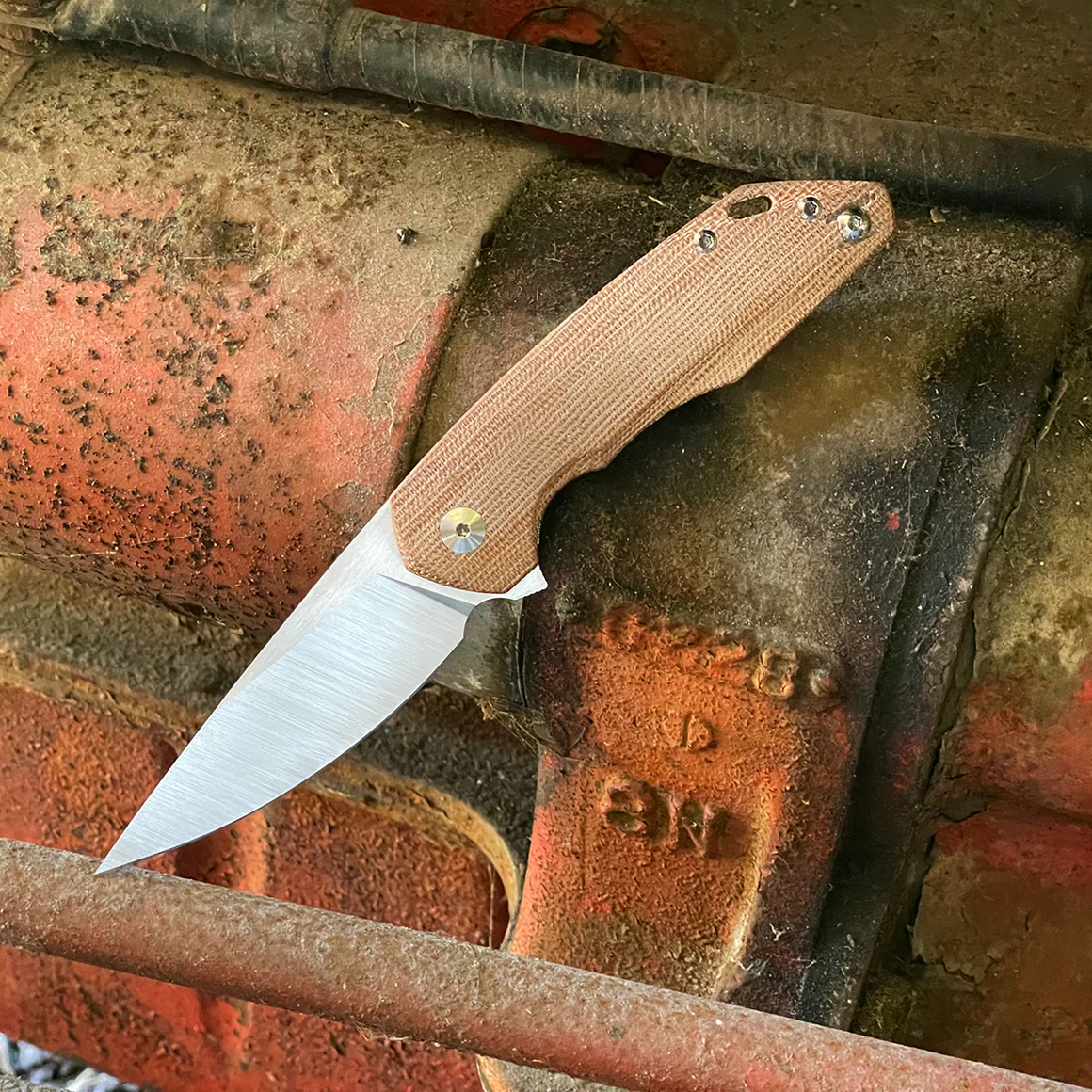 CortaNaturalCanvasSquare2_1160x GiantMouse ACE Corta - Natural Canvas Micarta