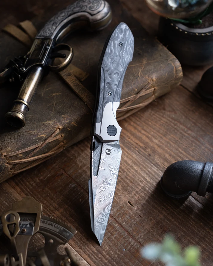 Null Knives Voodoo Doll MAXI – Bild 1