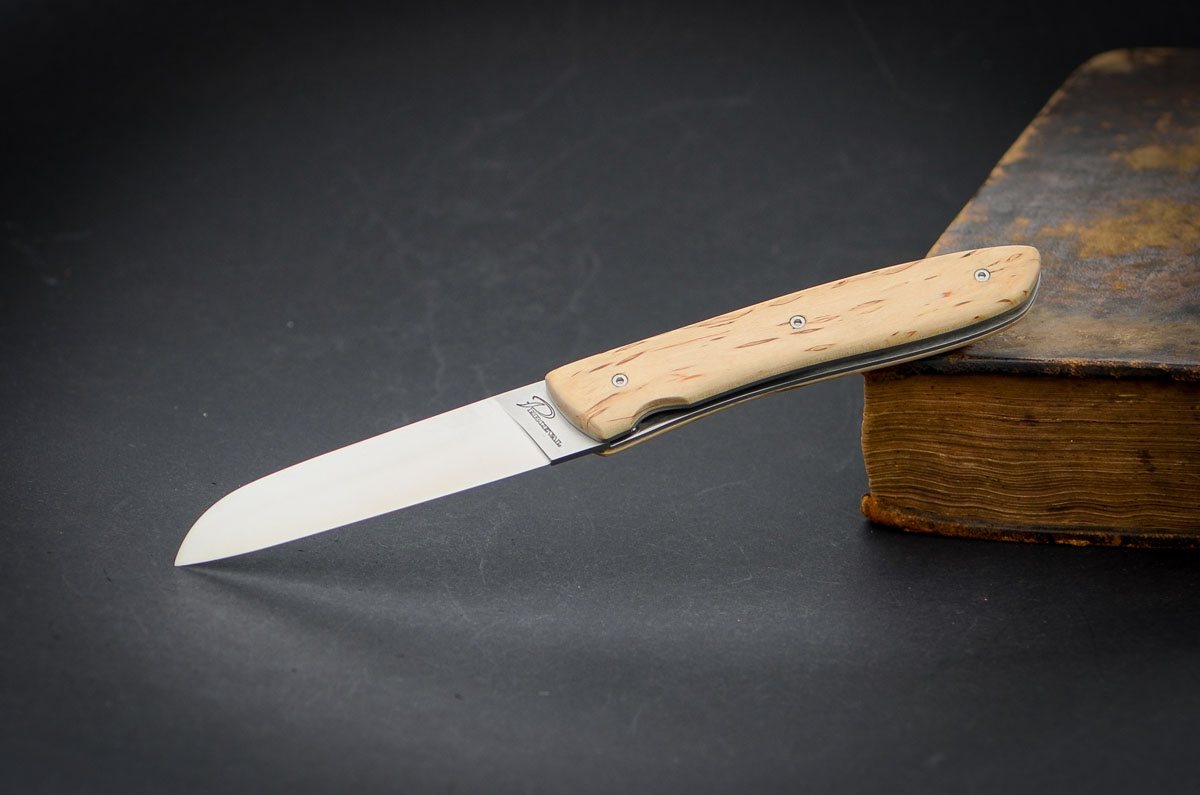 Perceval L08 Maserbirke