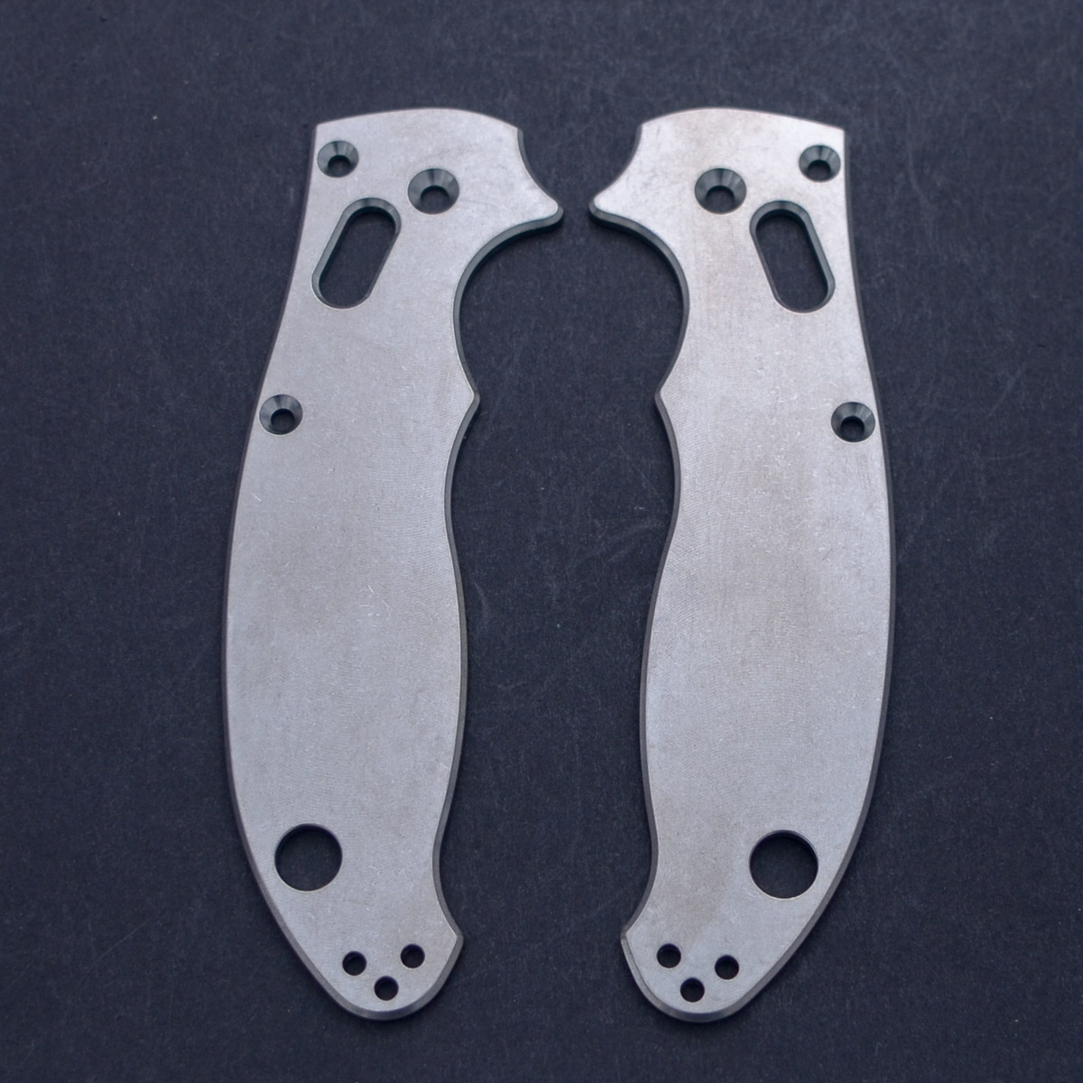 RGT Spyderco Manix 2 Griffschalen Titan RGT Spyderco Manix 2 Griffschalen Titan