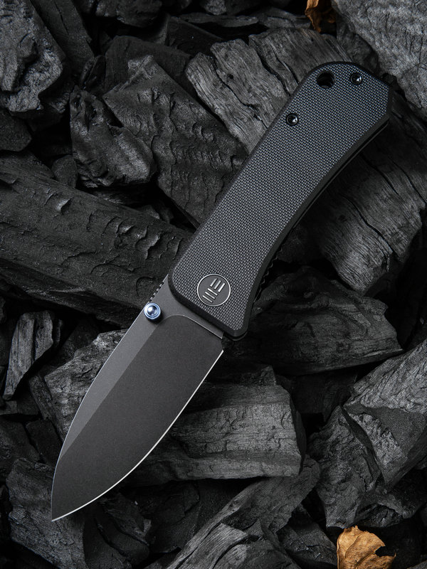 1592796181679152 WE knife Banter