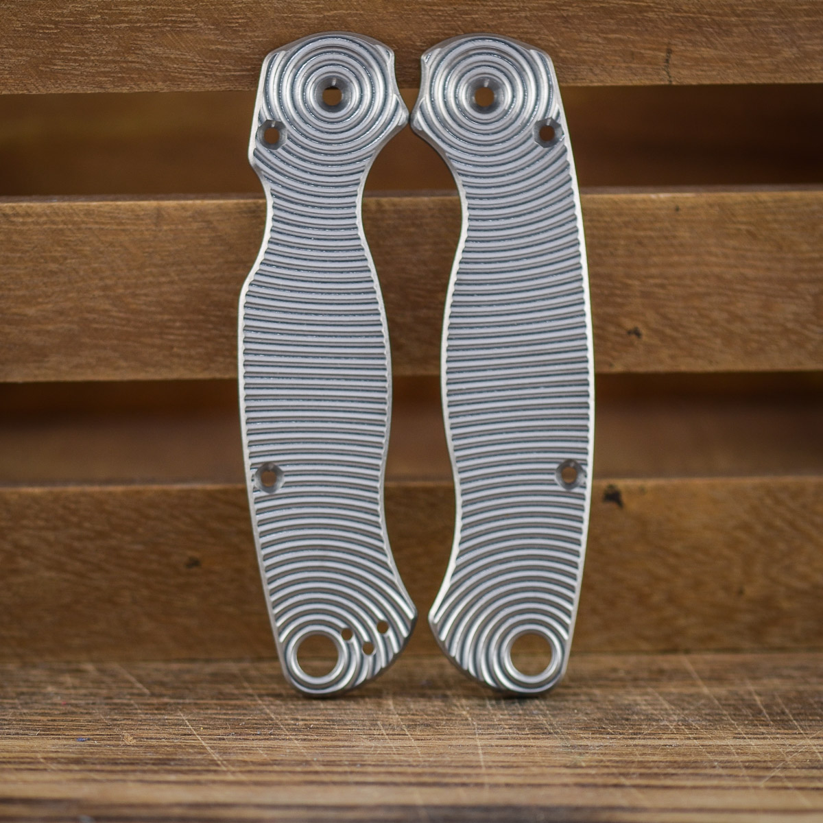 RGT Griffschalen Spyderco Paramilitary 2