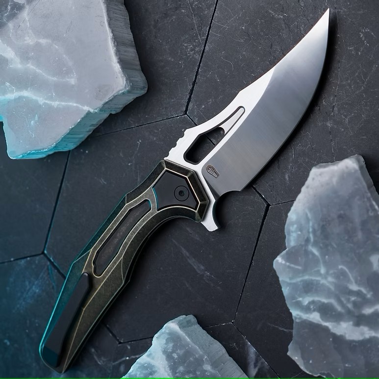 Arcane Design The Crypt