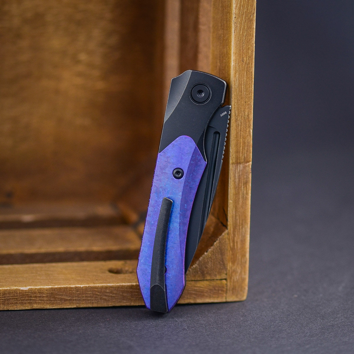 Griffin 1946 Slipjoint Purple Crystal Titanium – Bild 4