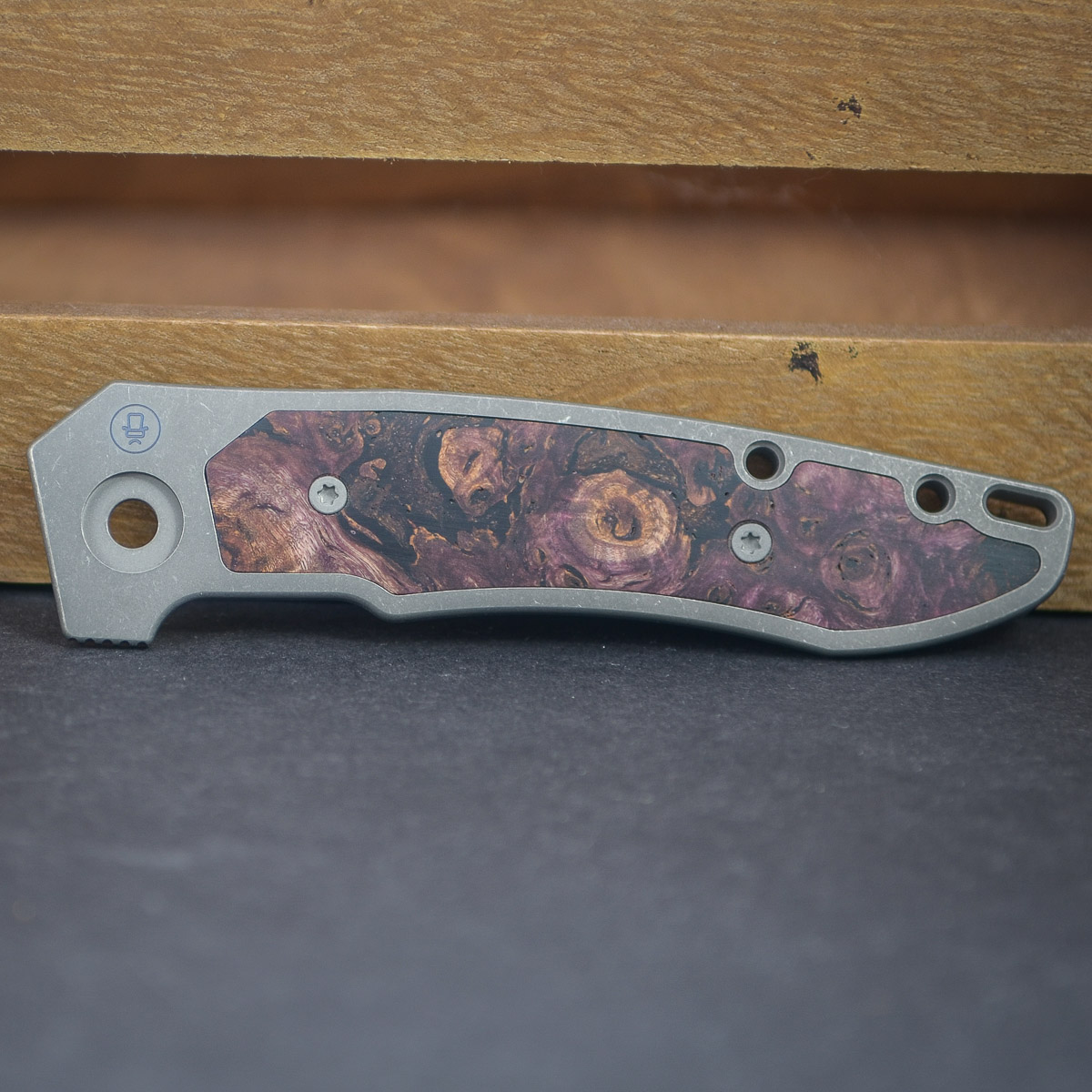 Stahlwerk Cult Griffschale KnifeLounge Exclusive Stahlwerk Cult Griffschale KnifeLounge Exclusive