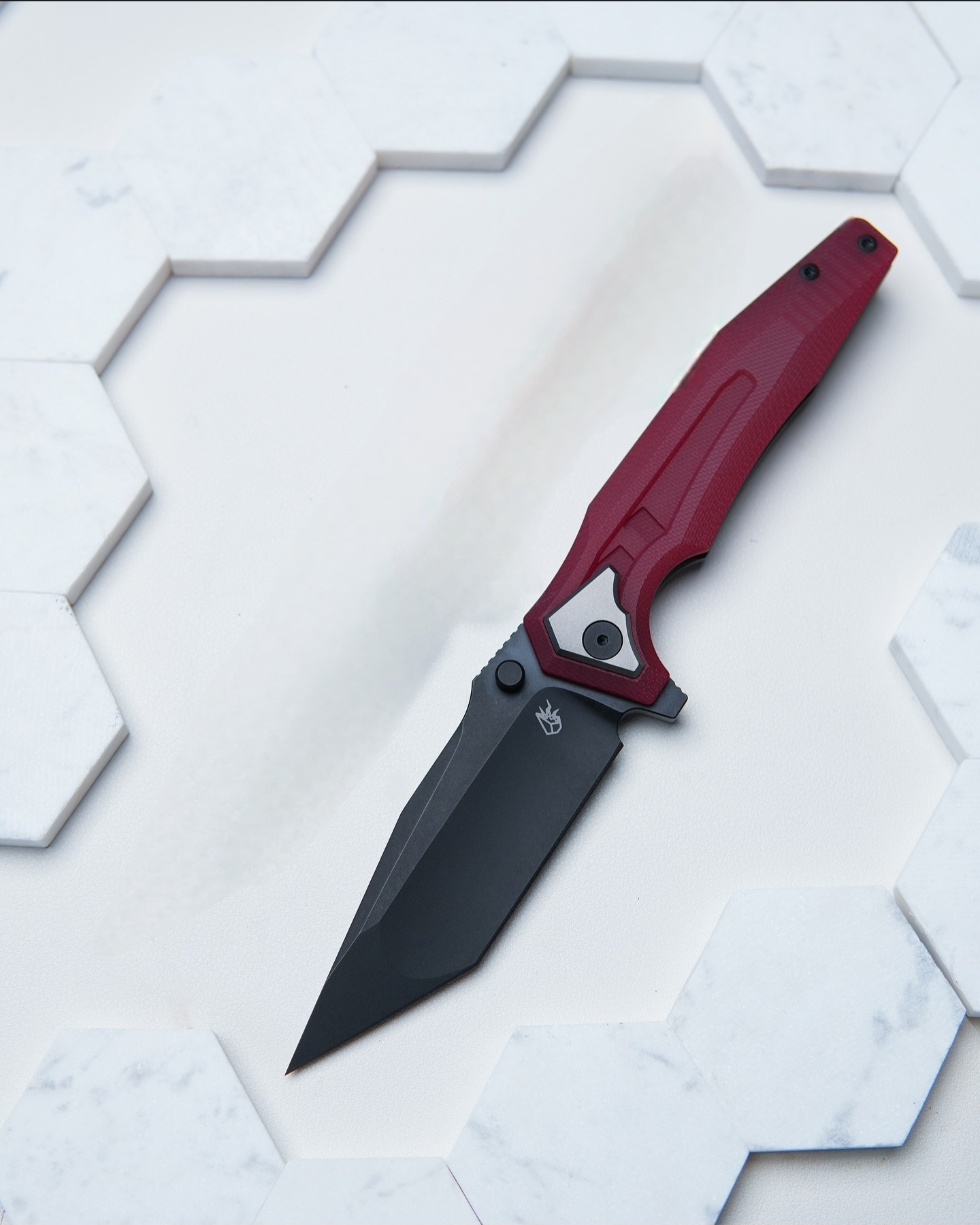 Arcane Design The Creature Ruby G10 PVD Tanto