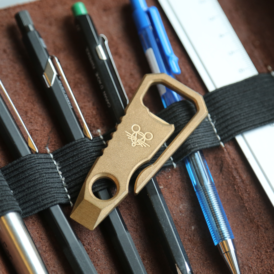 BronzePrybar_1160x GiantMouse Flaschenöffner/Prybar Bronze