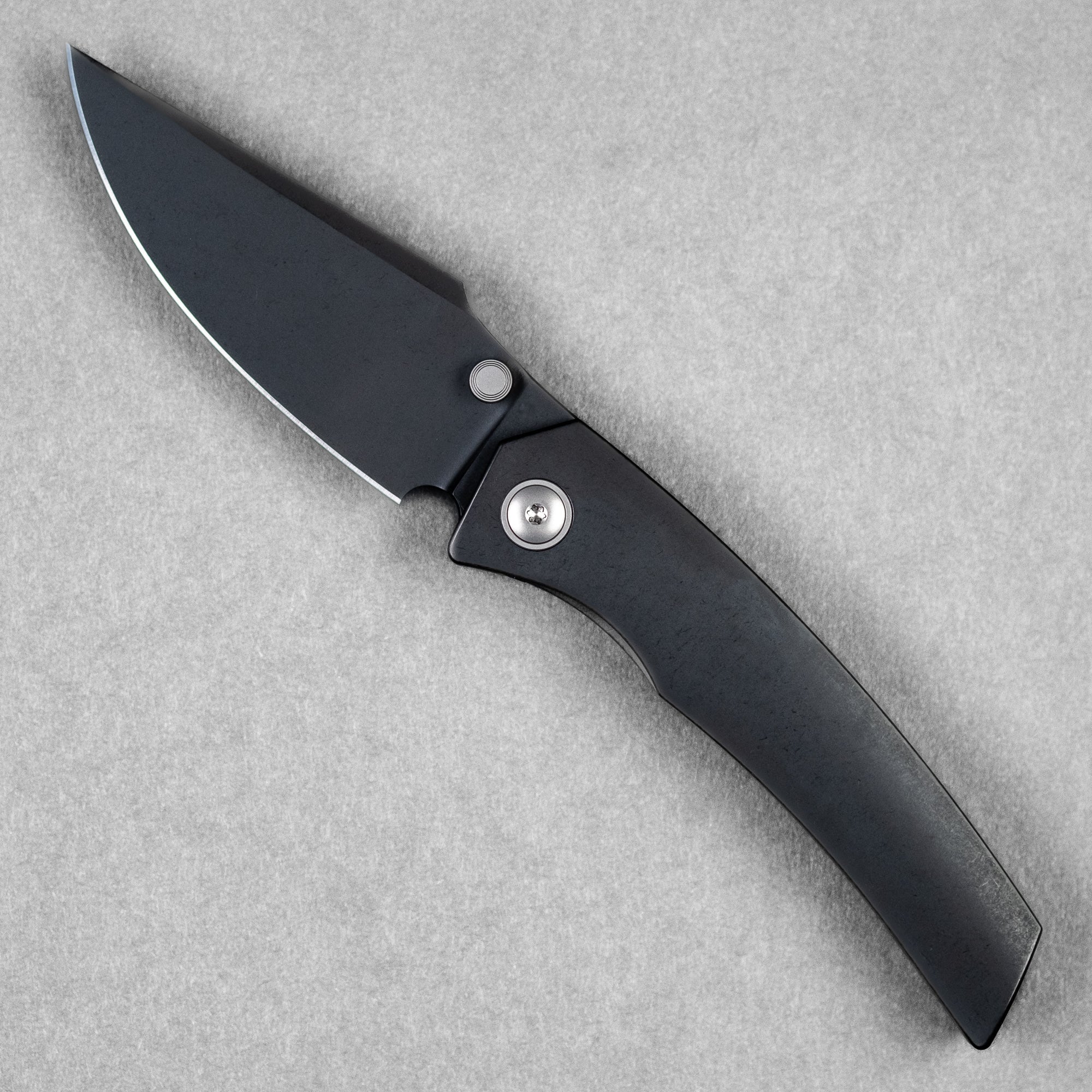 Urban EDC Isurus