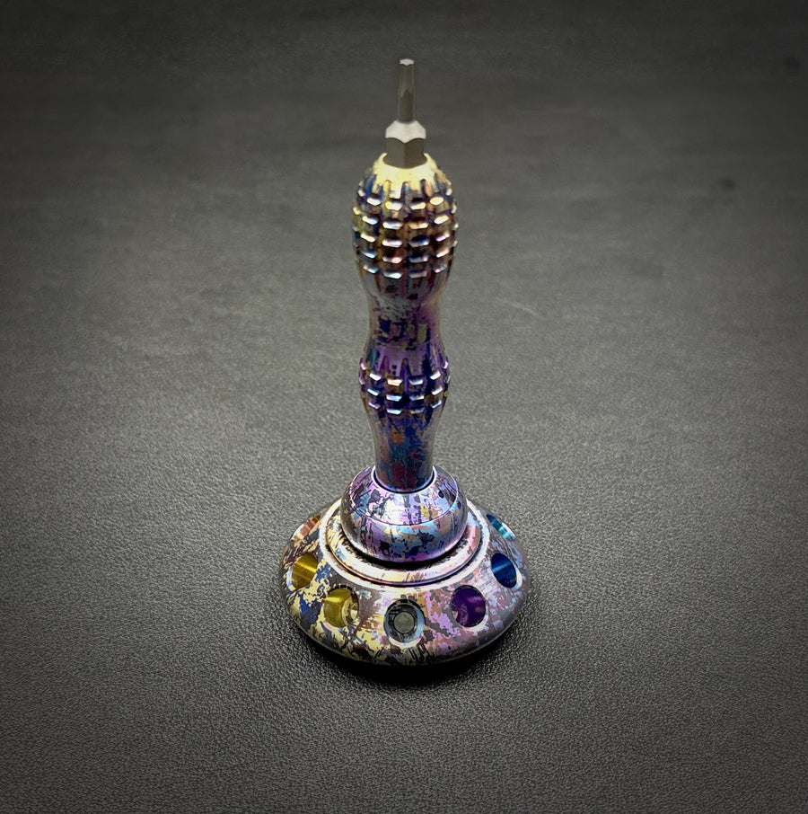 Divo Knives Screwdriver