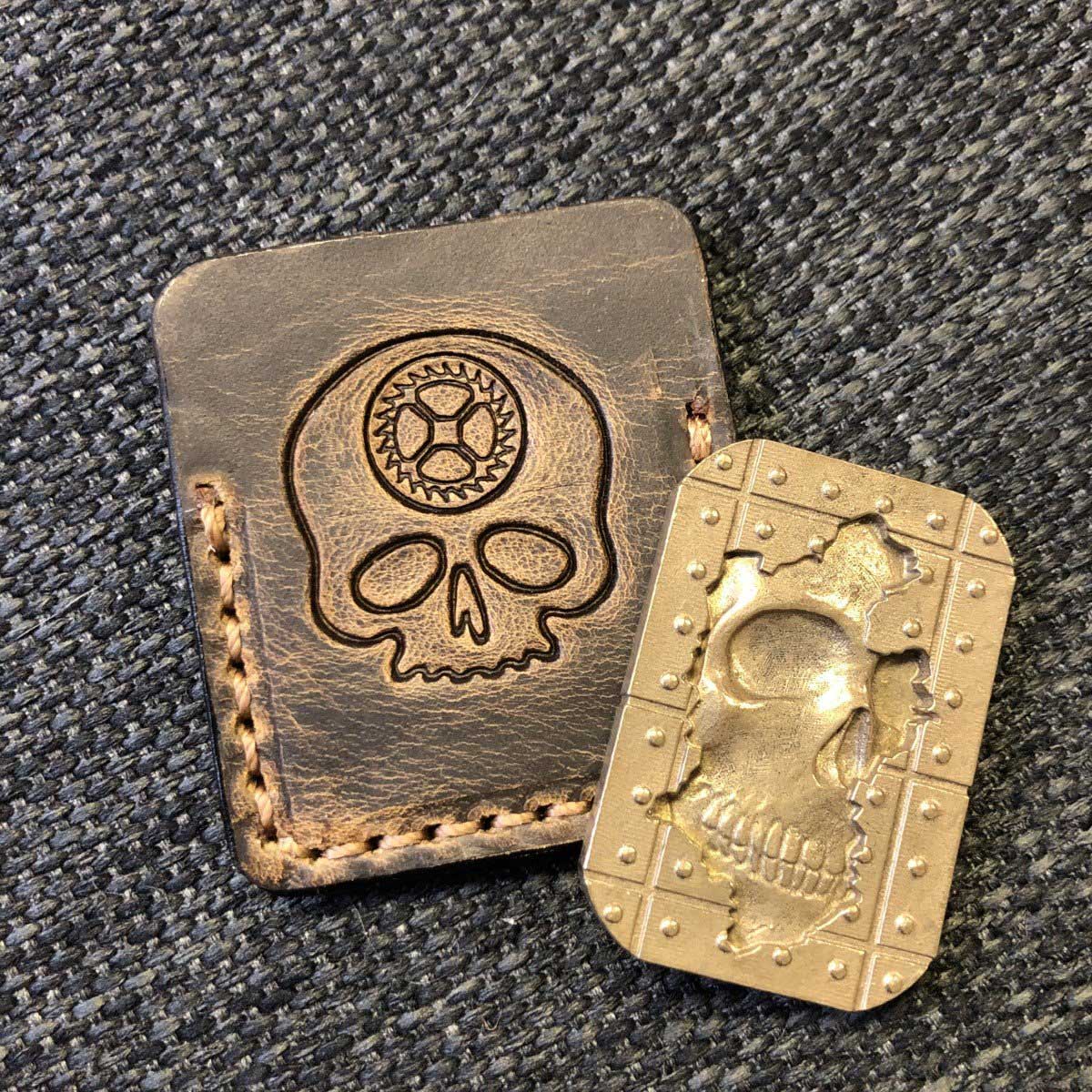 CarpeDiemLederMementoMori Carpe Diem EDC Leder Hülle für Worry Stone