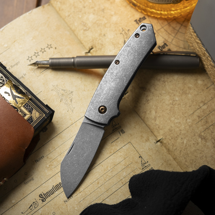 Böker Plus Cox Titan - Knife Lounge Exclusive Böker Plus Cox Titan - Knife Lounge Exclusive